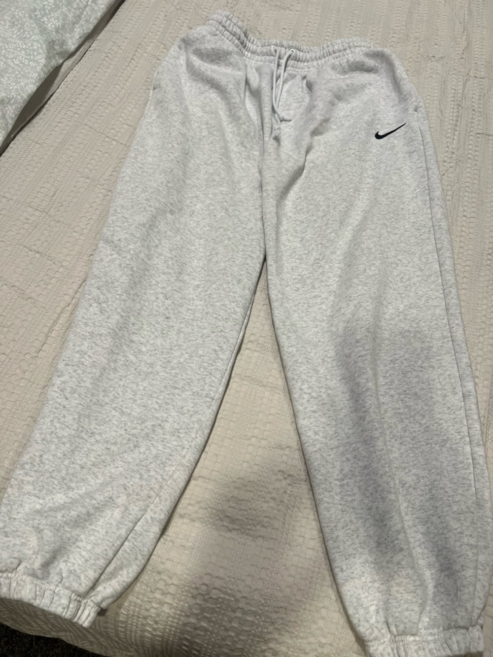 Nike women’s Light Gray Sweatpants